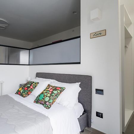 Archihouse Suites Naples Luaran gambar