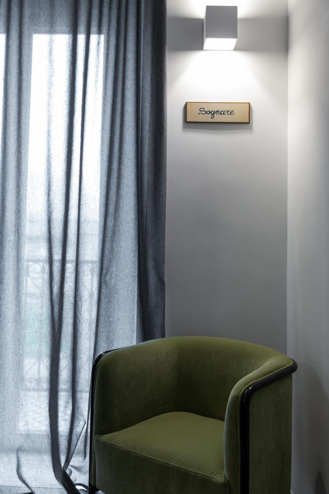 Archihouse Suites Naples Luaran gambar