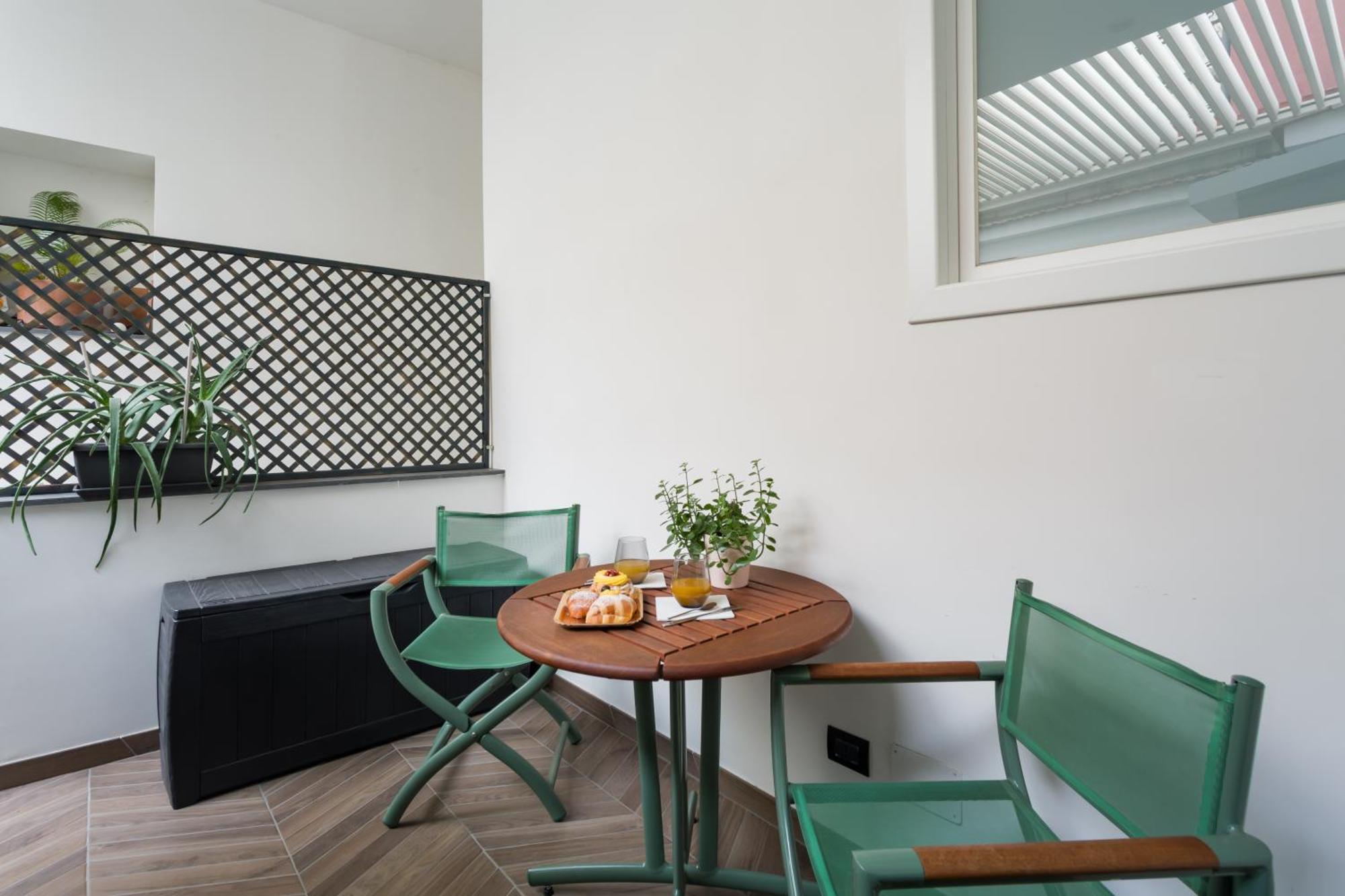Archihouse Suites Naples Luaran gambar